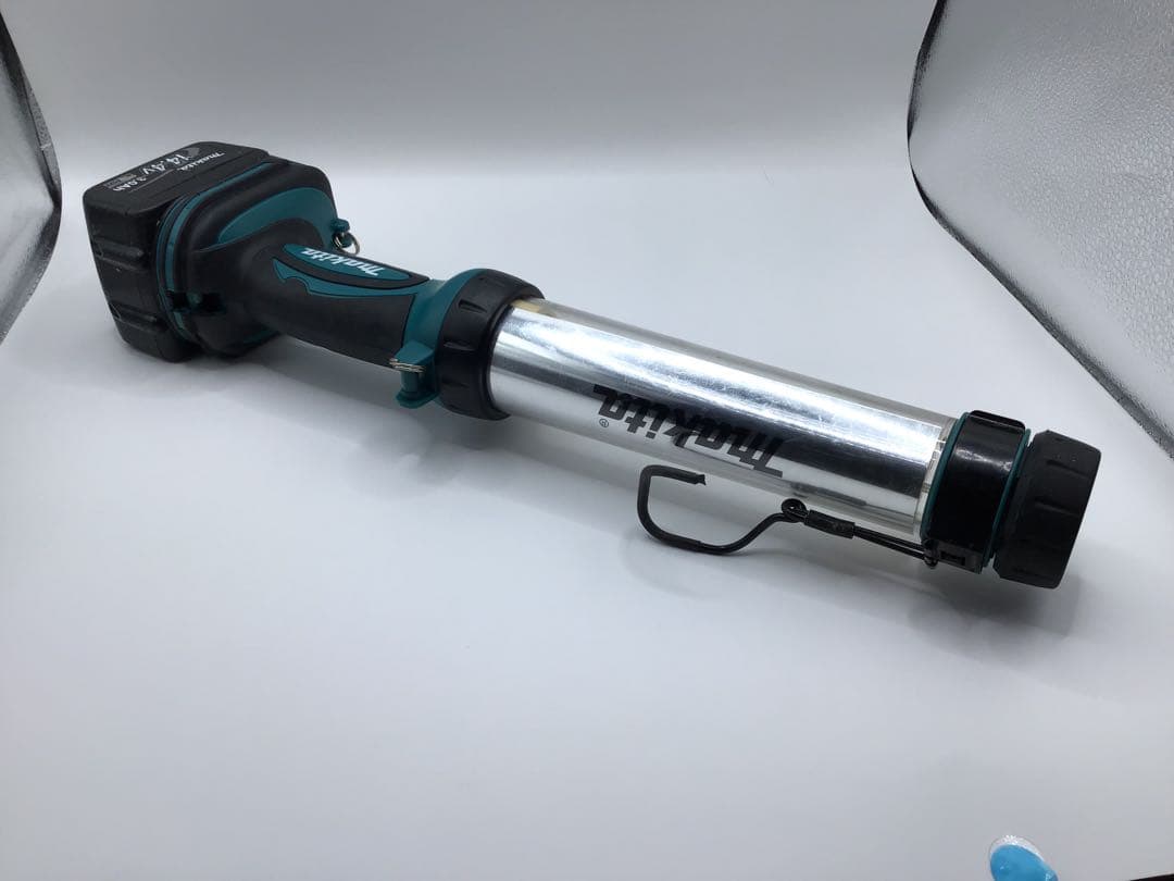 マキタ　 Makita　充電式 ライト 　ML144　【動作品】　簡易清掃済