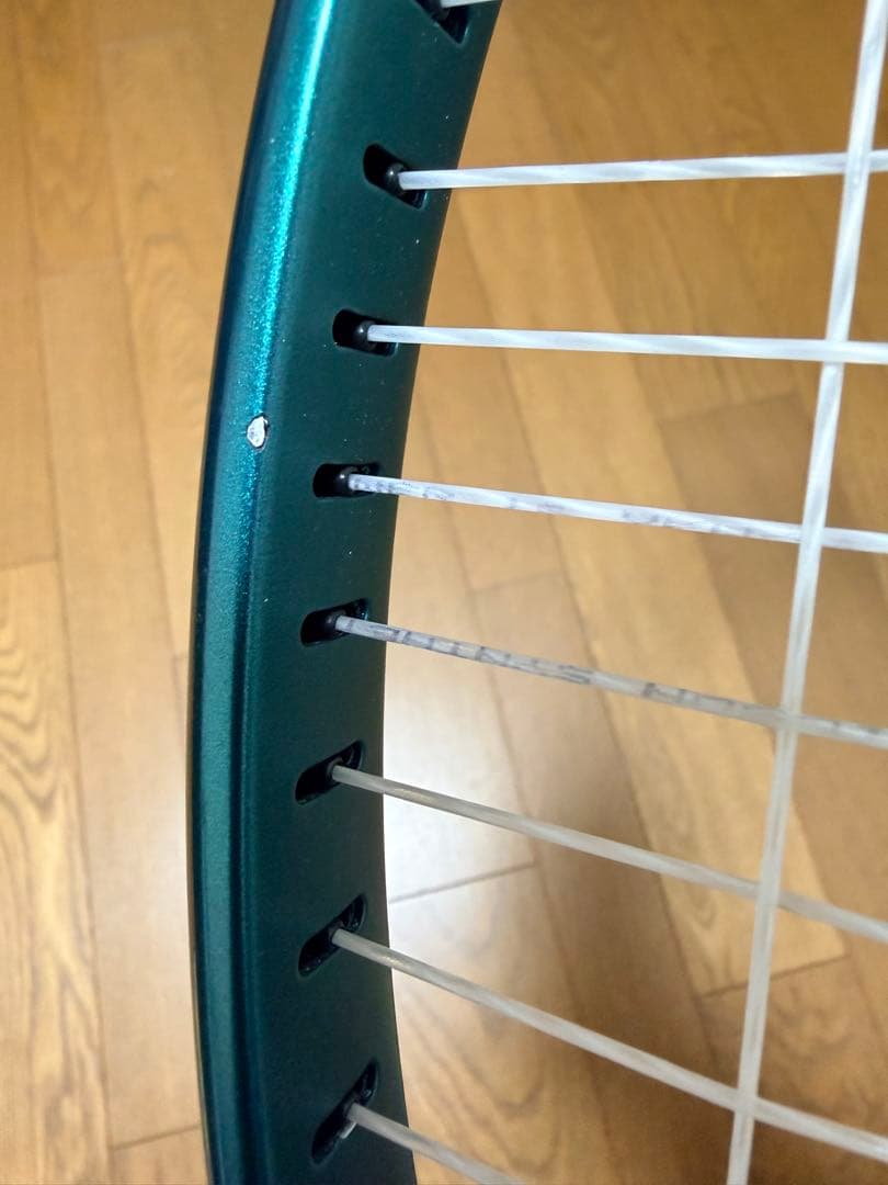 テニスラケットblade 104 V9 ミニオングリップ