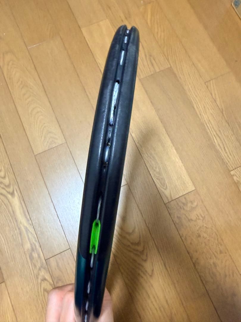 テニスラケットblade 104 V9 ミニオングリップ