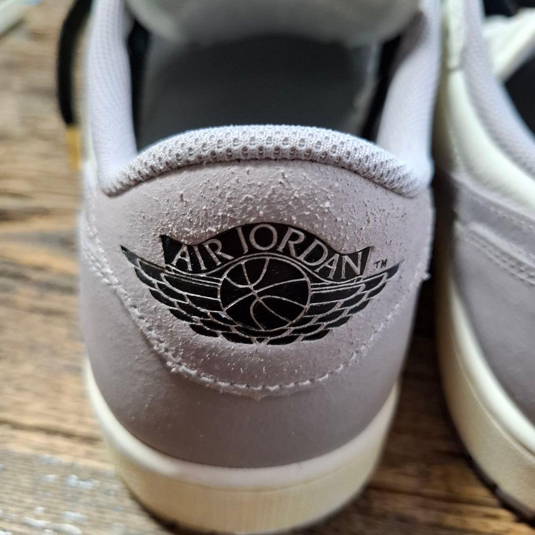 NikeナイキAirJordanエアジョーダン1 Low ホワイト/グレー