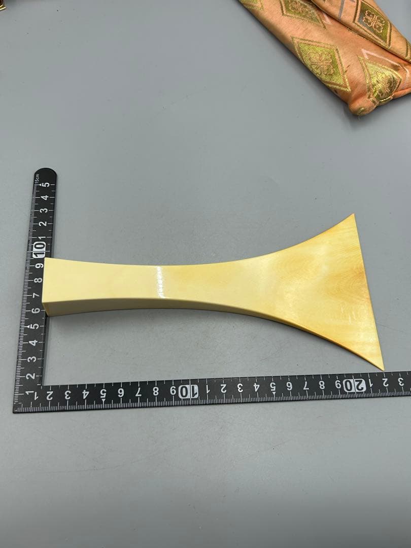 255ヴィンテージ　天然素材　三味線バチ 重約140g