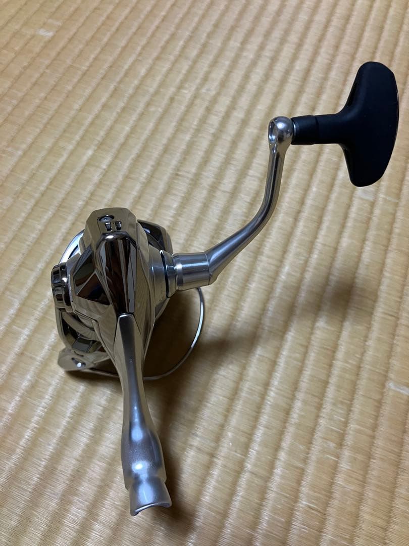 SHIMANO シマノ　23 STRADIC ストラディック3000MHG