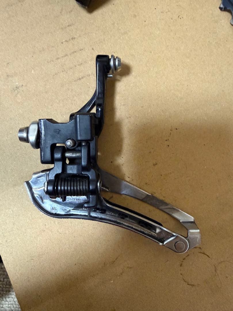 SHIMANO 105 5800 クランクセットとディレイラーセット 11s