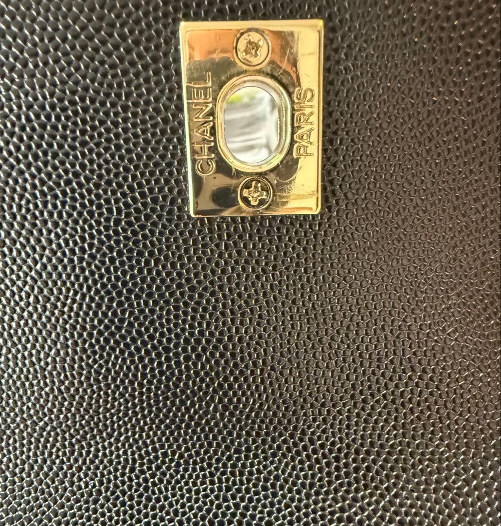 CHANELノベルティショルダーバッグ　ゴールド金具