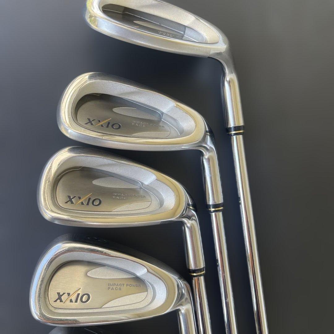 XXIO アイアンセット 7本、フィラ・キャディーバッグ