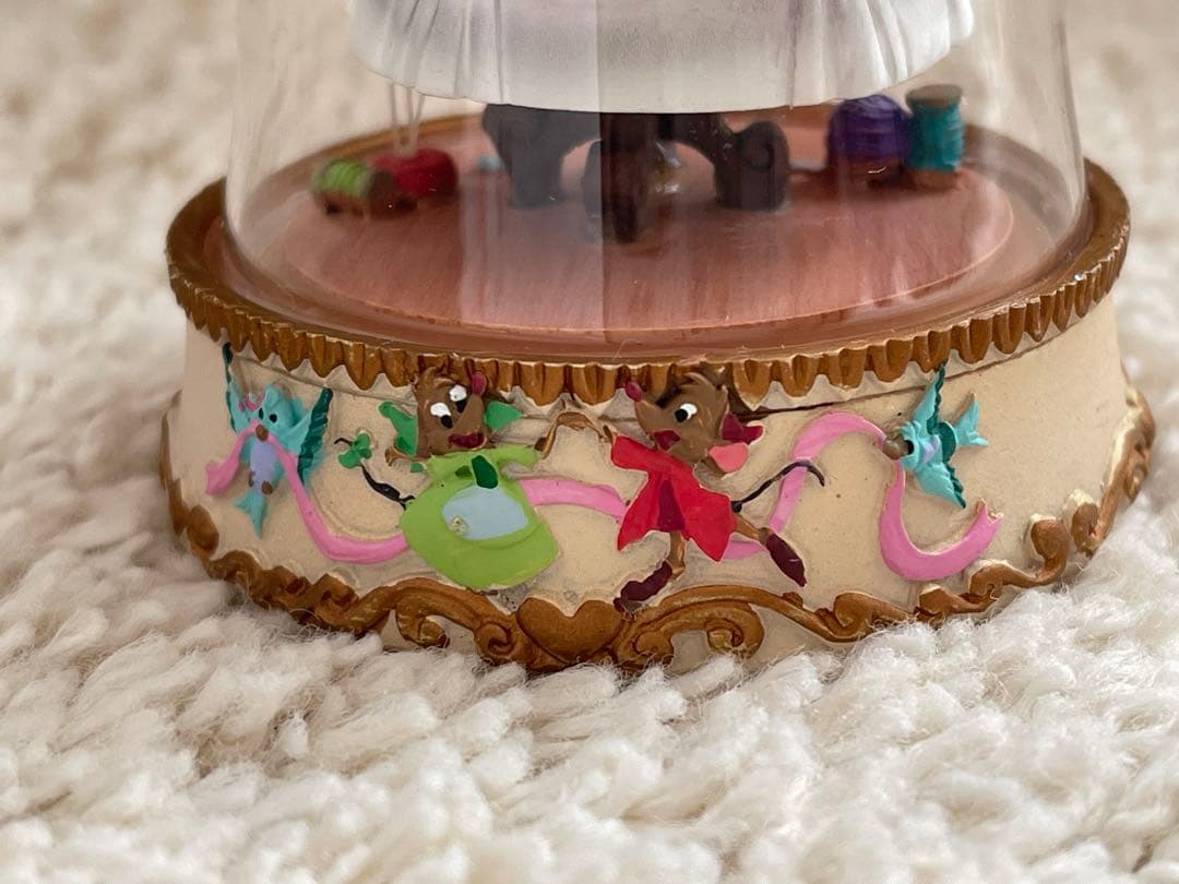 ディズニーストア　シンデレラ　オーナメント　ピンクドレス