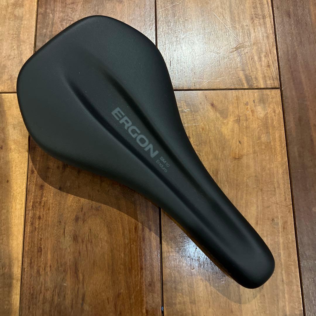 ERGON エルゴン SM10 ENDURO COMP サドル