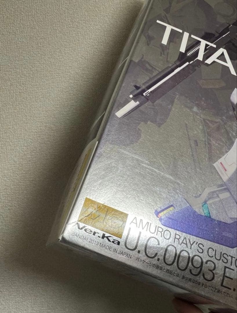 MG 1/100 νガンダム Ver.Ka チタニウムフィニッシュ