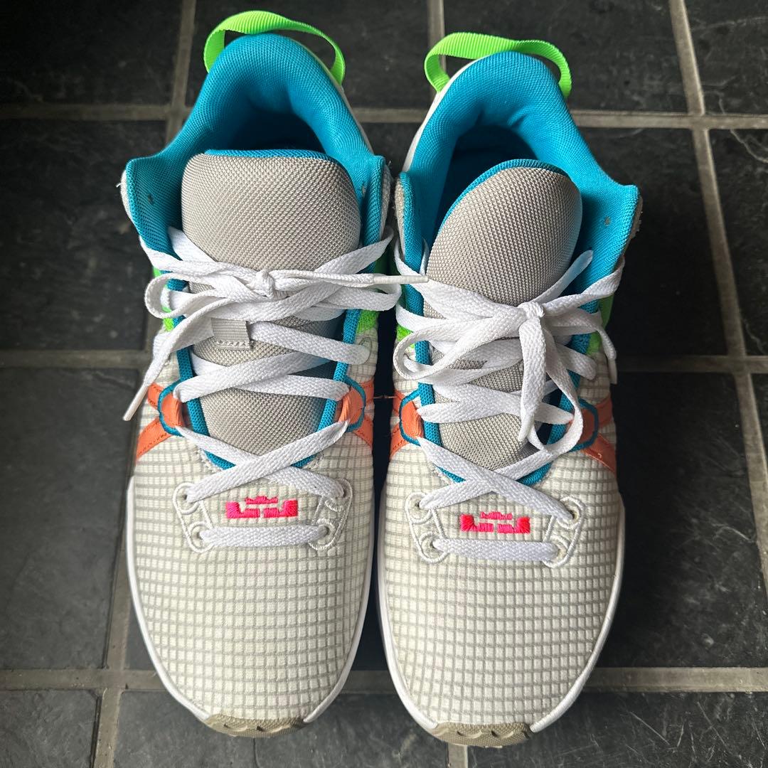 NIKE ナイキレブロンウィットネスVII ７DM1123-003／28.0cm