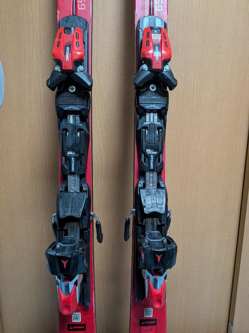 スキー Atomic Redster S9 165cm R12.7