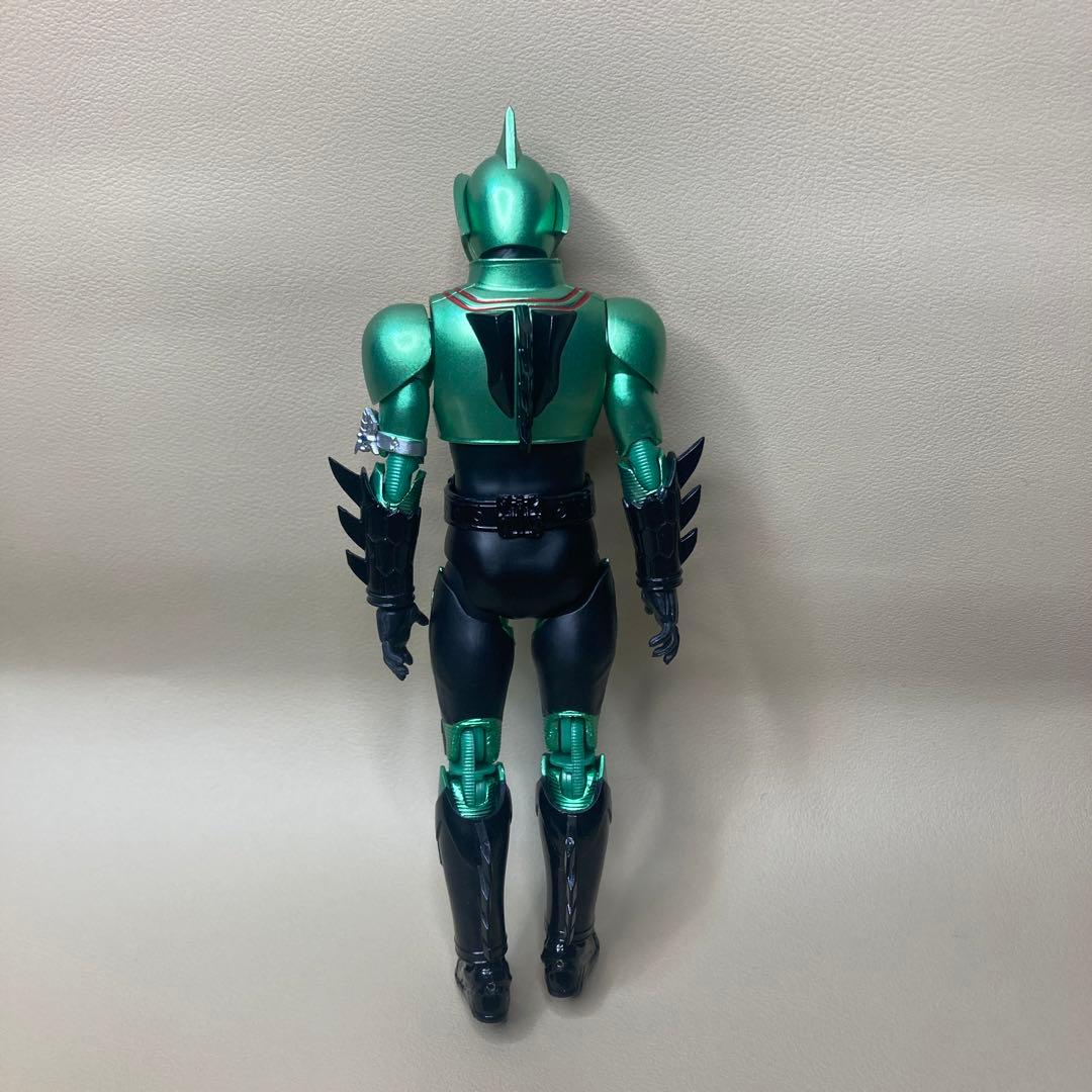 フィギュアーツ　アマゾンオメガ　仮面ライダーアマゾンズ　オメガ　フィギュア
