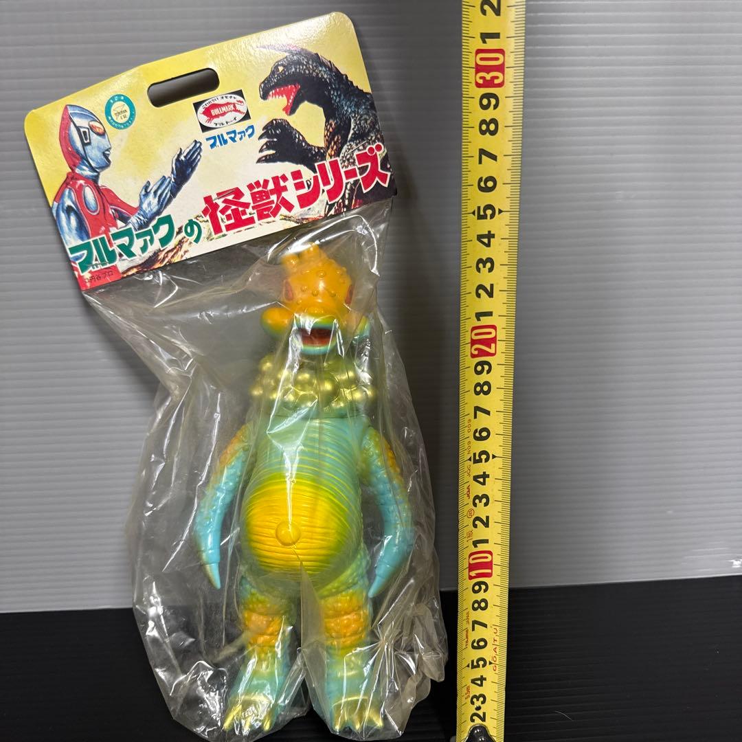 ブルマァクソフビ　怪獣シリーズ 復刻版怪獣シリーズ　ライブキング