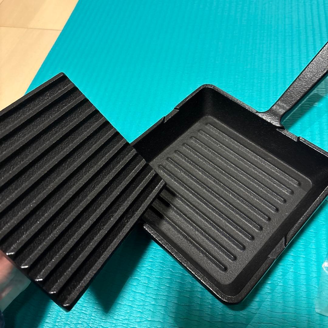 PRESS GRILL PAN 鋳鉄製 スキレット