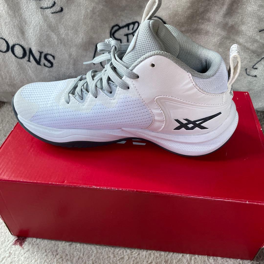 ASICS バスケットボールシューズ ホワイト/グレー