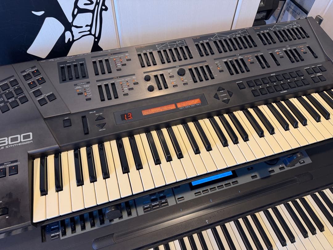 【価格再設定！】 名曲を生んだRoland JD-800とスタンドセット