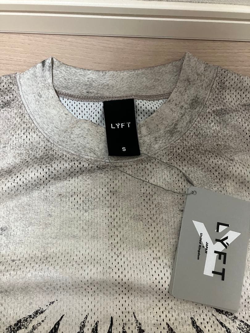 LYFT デスメタルTシャツ　Sサイズ