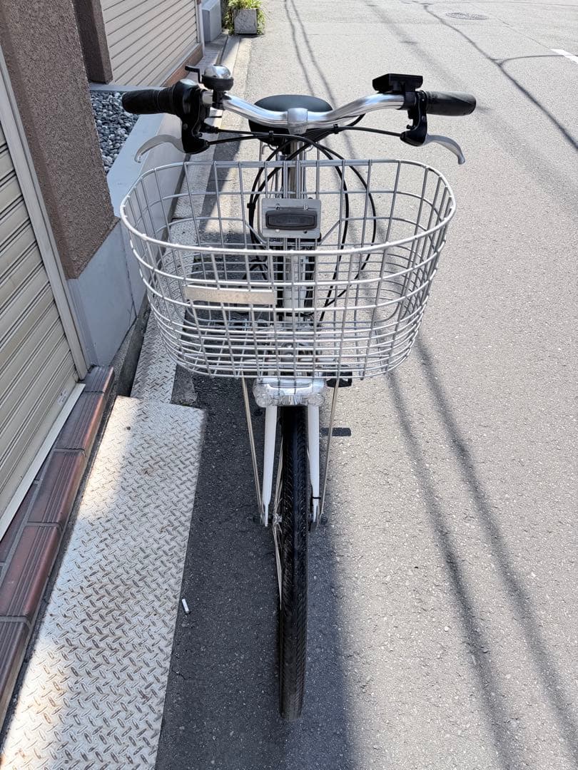 大阪府　ヤマハ　ホワイト　電動アシスト自転車　27インチ