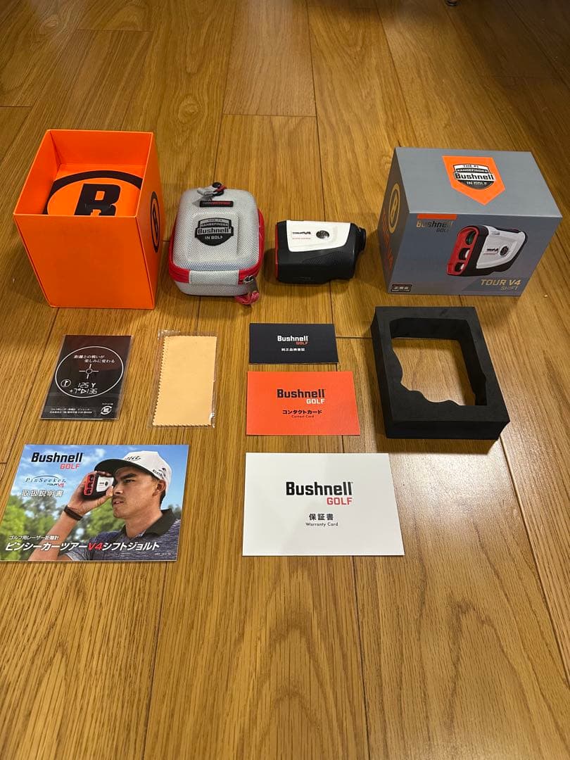 【美品】Bushnell ゴルフ用距離計 Tour V4 Shift