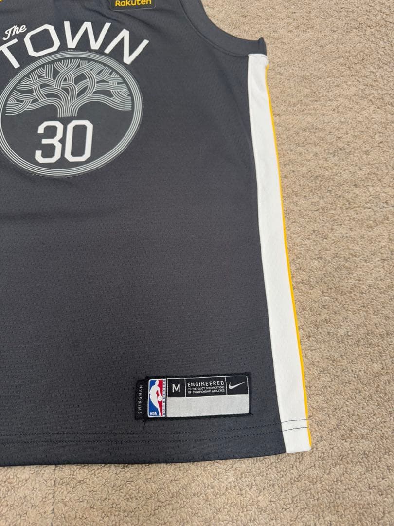 NBA ウォリアーズ　ステフィンカリー TOWNジャージ　ユニフォーム