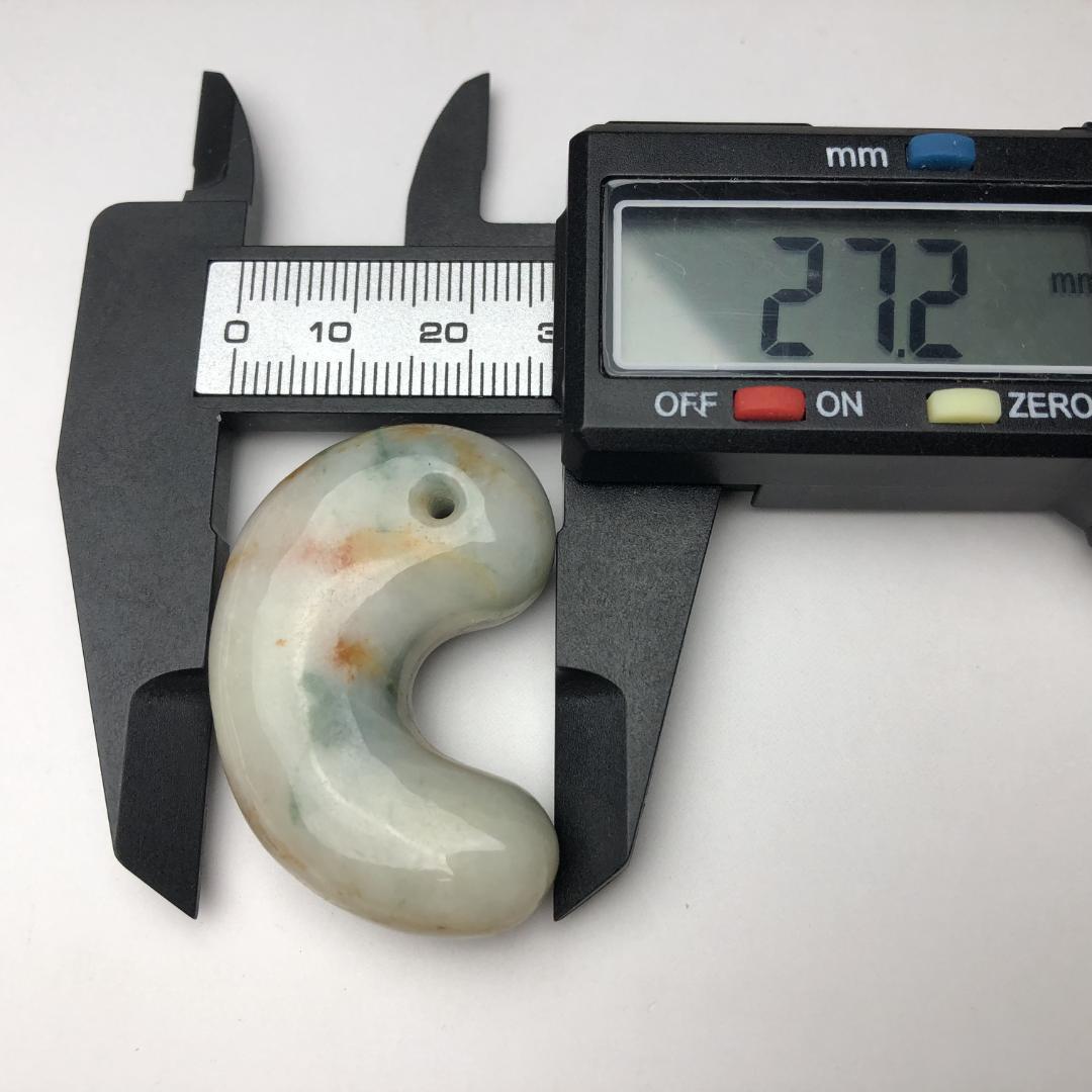 勾玉　ヒスイ　糸魚川翡翠 勾玉 天然 一点物 お守り
