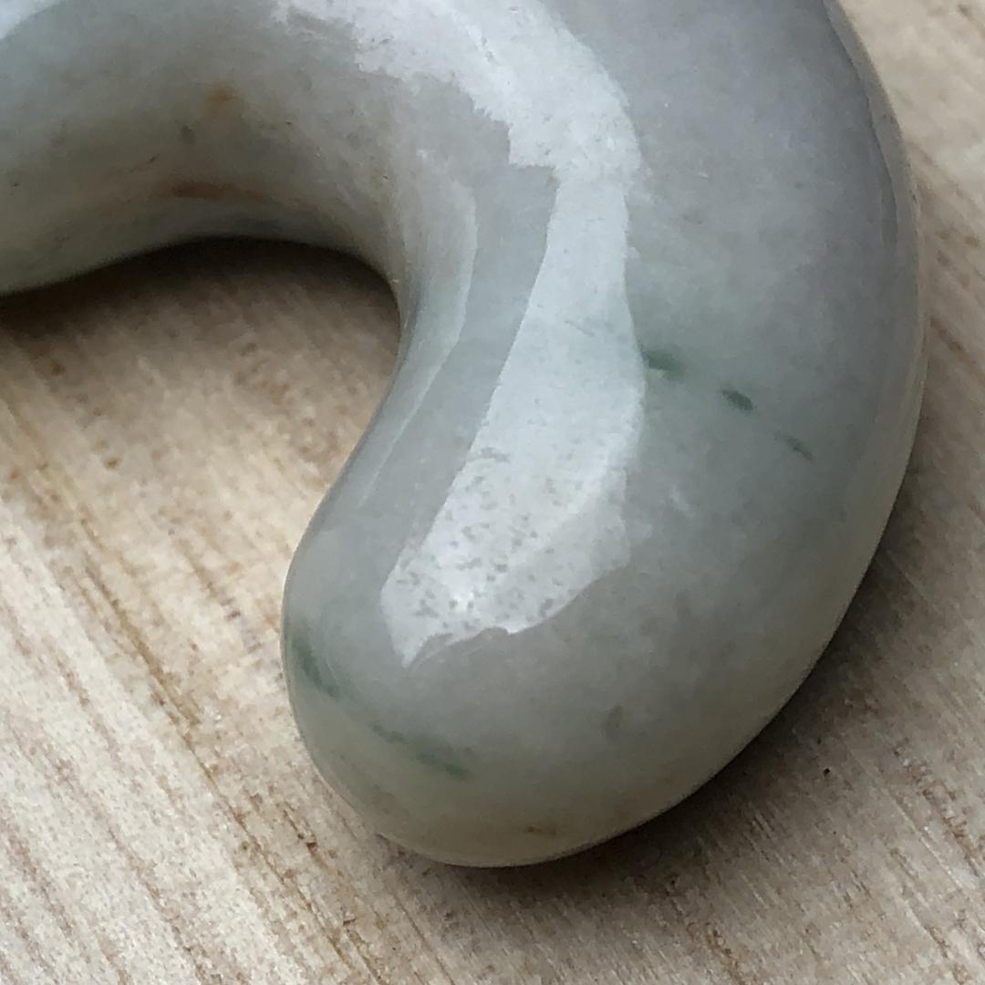 勾玉　ヒスイ　糸魚川翡翠 勾玉 天然 一点物 お守り