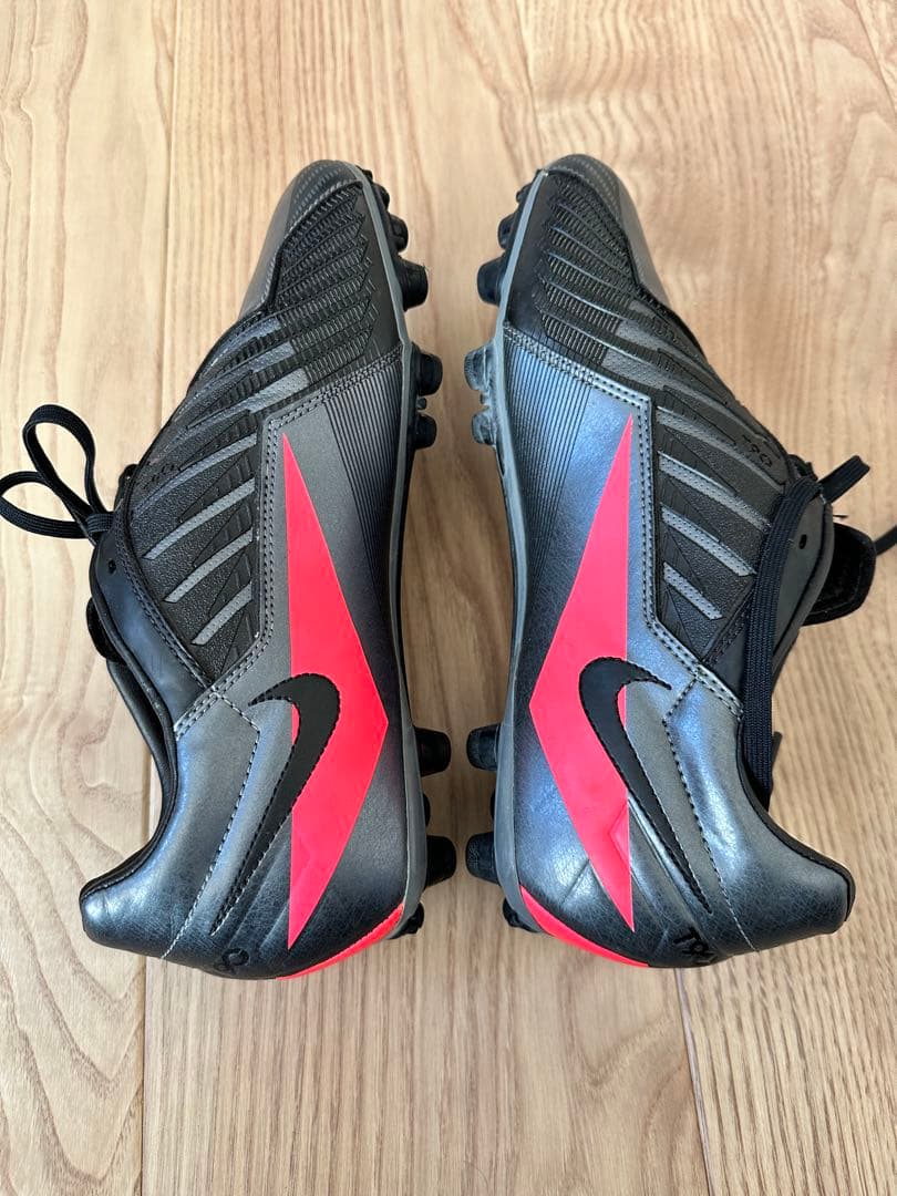 シューズ NIKE T90 SHOOT IV AG - GREY/RED/BLACK