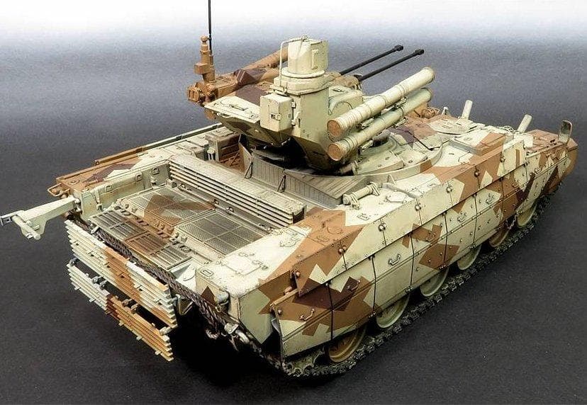1/35 RUSSIAN \"TERMINATOR\" 完成品