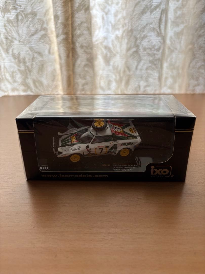 1/43Lancia Stratos HF #7 ミニカー ixo1977ラリー