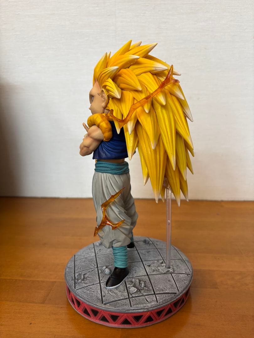 ドラゴンボール　ゴテンクス　スーパーサイヤ人3　フィギュア