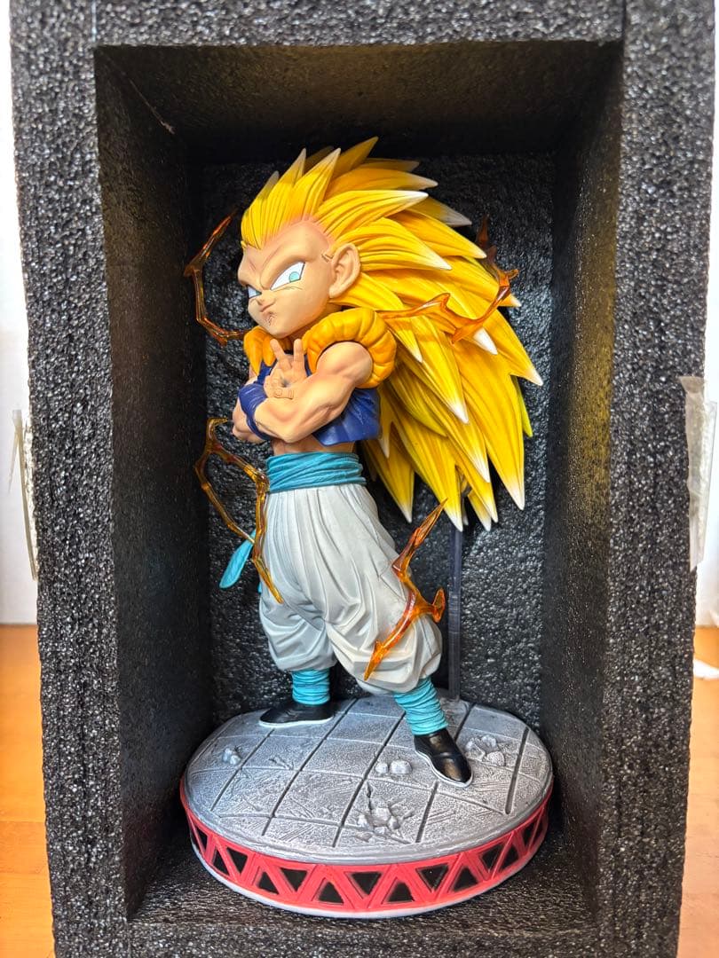ドラゴンボール　ゴテンクス　スーパーサイヤ人3　フィギュア
