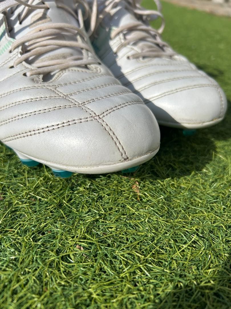 DS LIGHT X-FLY PRO 2 サッカースパイク