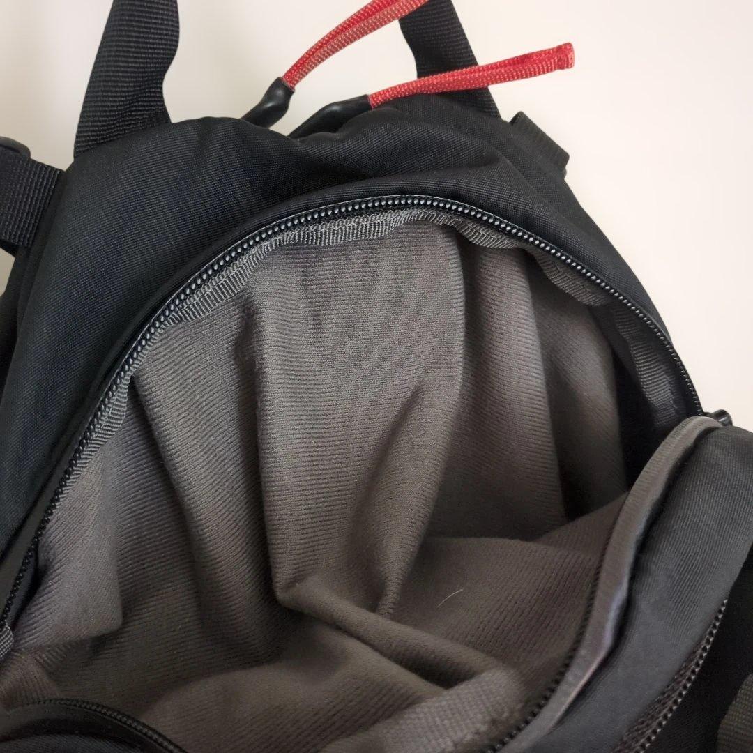 Burton [ak] Taft 28L Backpack リュック