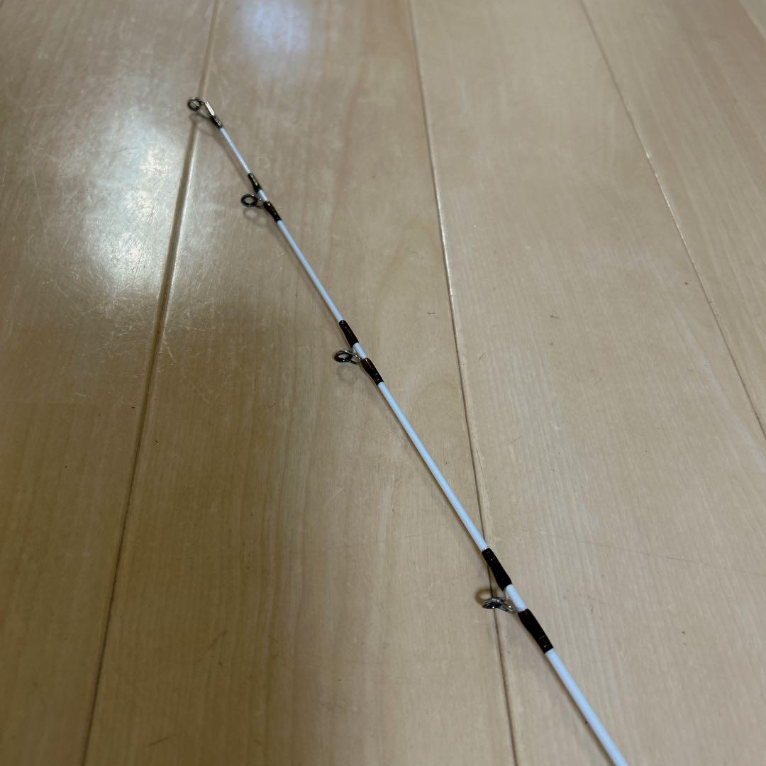 美品 ダイワ アナリスター真鯛255 コマセマダイ