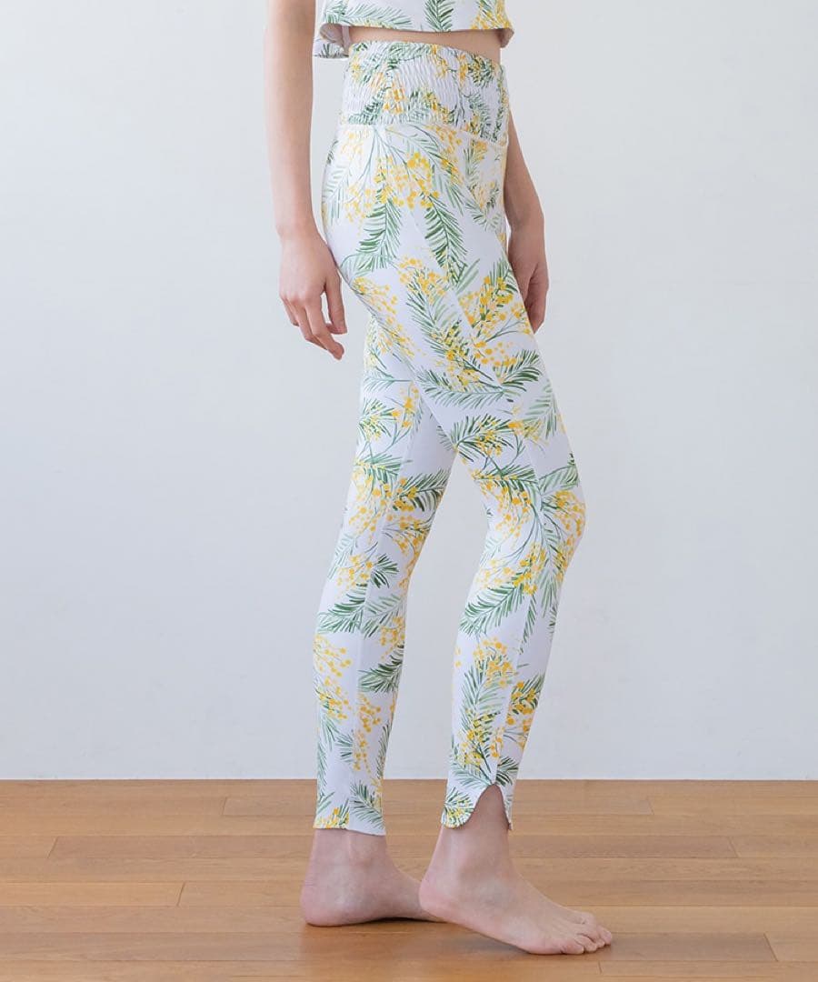 新品★sukala シャーリングレギンス ミモザ M