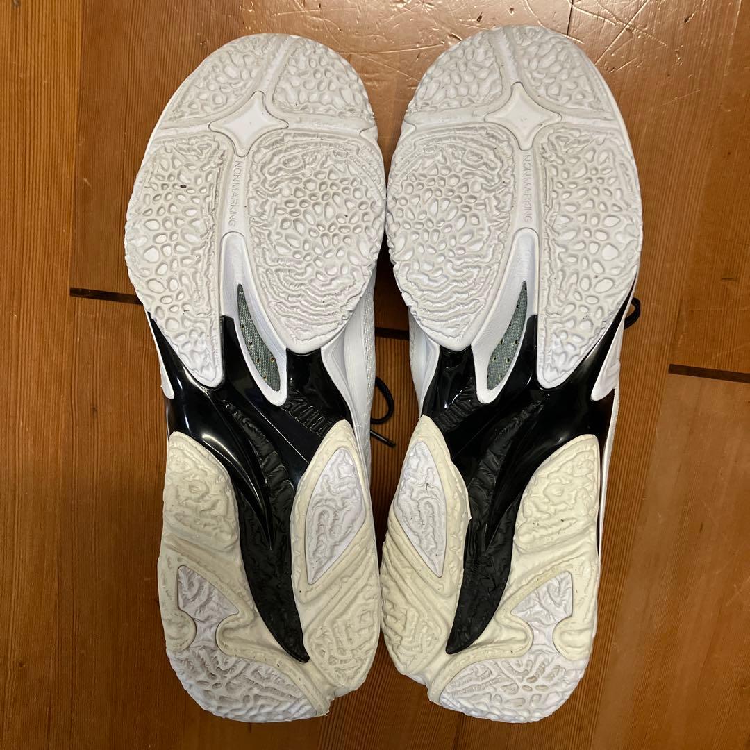 Mizuno バレーボールシューズ 28.0 3E ホワイト/ブラック/グリーン