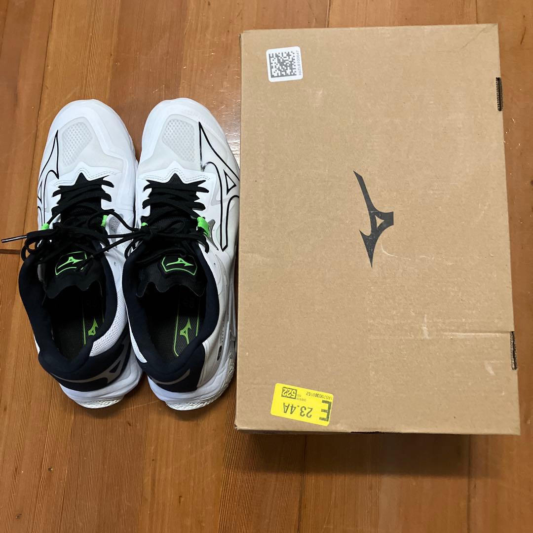 Mizuno バレーボールシューズ 28.0 3E ホワイト/ブラック/グリーン