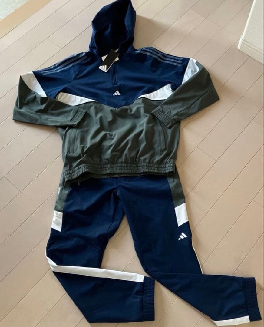【新品】アディダス／上下セット／セットアップ／上:XL 下:85