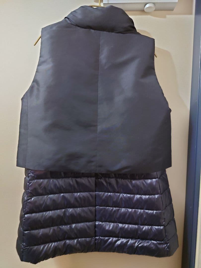 【新品・未使用品】 メルヴェィユ ヴァント 撥水異素材切替 軽量ダウンベスト