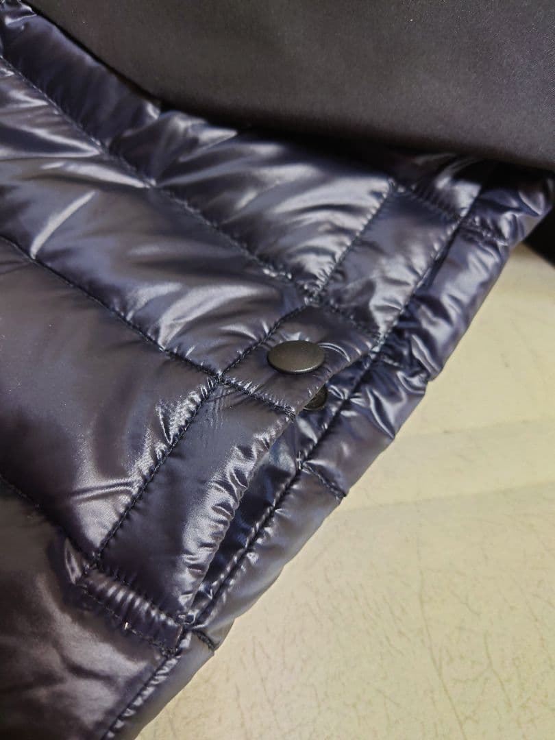 【新品・未使用品】 メルヴェィユ ヴァント 撥水異素材切替 軽量ダウンベスト