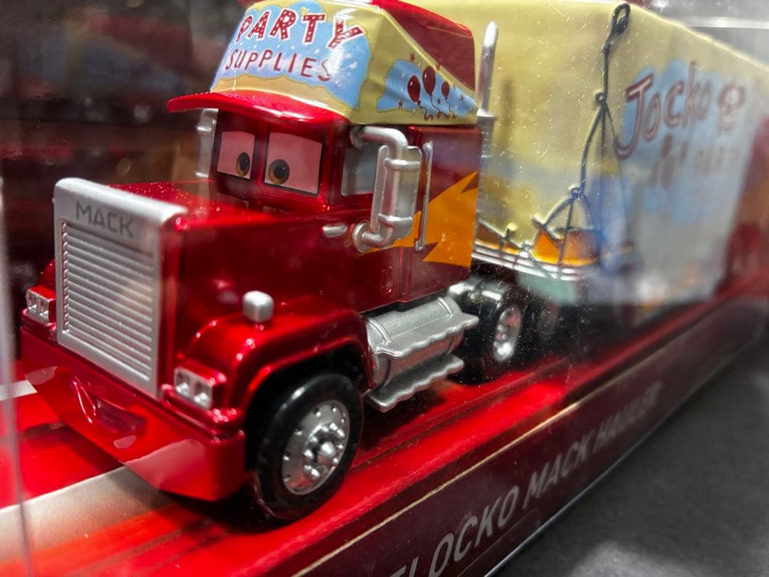 JOCKO FLOCKO MACK HAULER 　マック　カーズ ミニカー