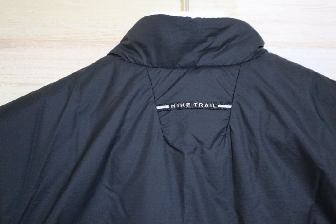 新品 Mサイズ ナイキ プリマロフト　トレイル ランニングベスト　NIKE