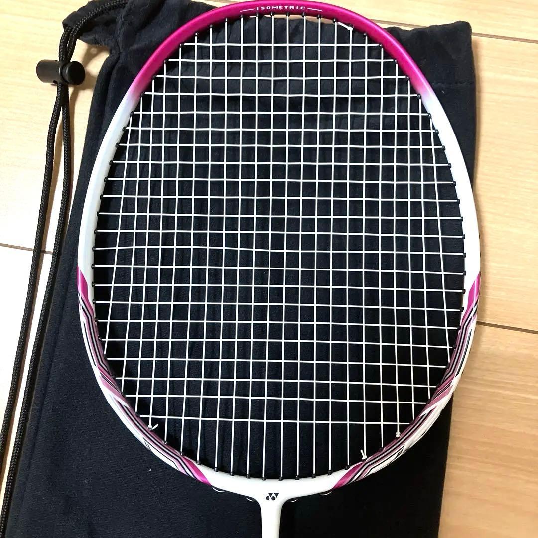 【美品】✨YONEX バドミントンラケット ナノレイ60 ピンク×ホワイト
