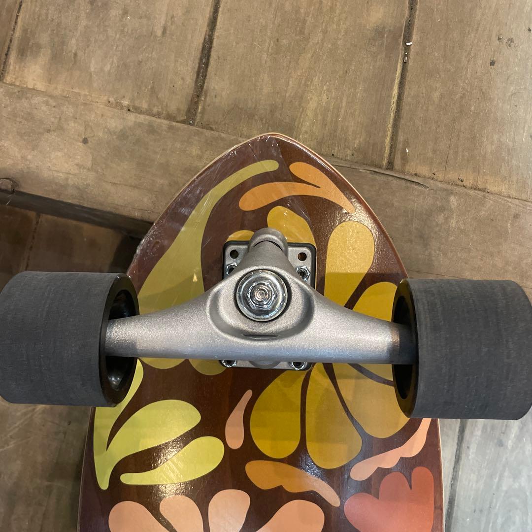 Carver GRLSWIRL 31インチ サーフスケート CX4
