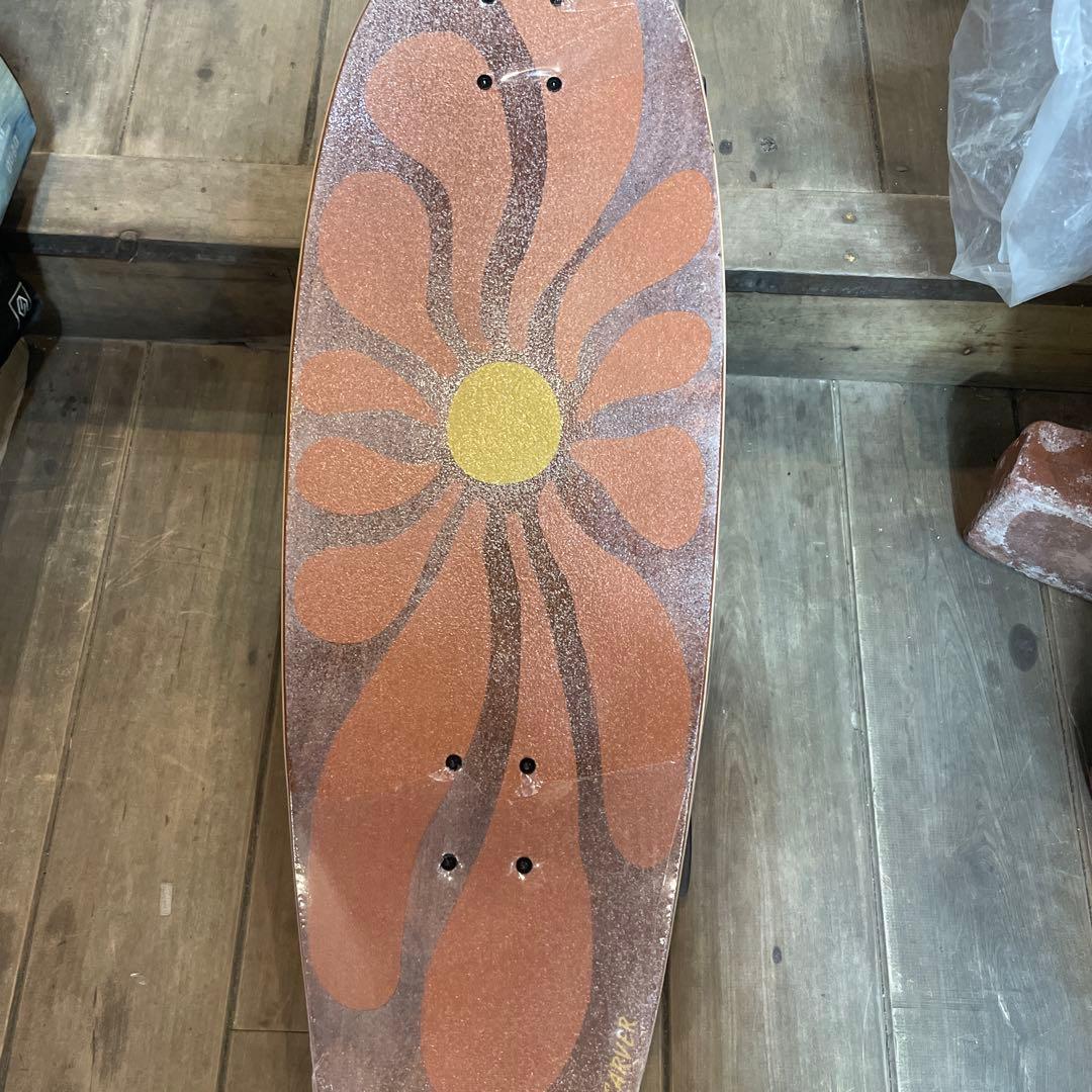 Carver GRLSWIRL 31インチ サーフスケート CX4