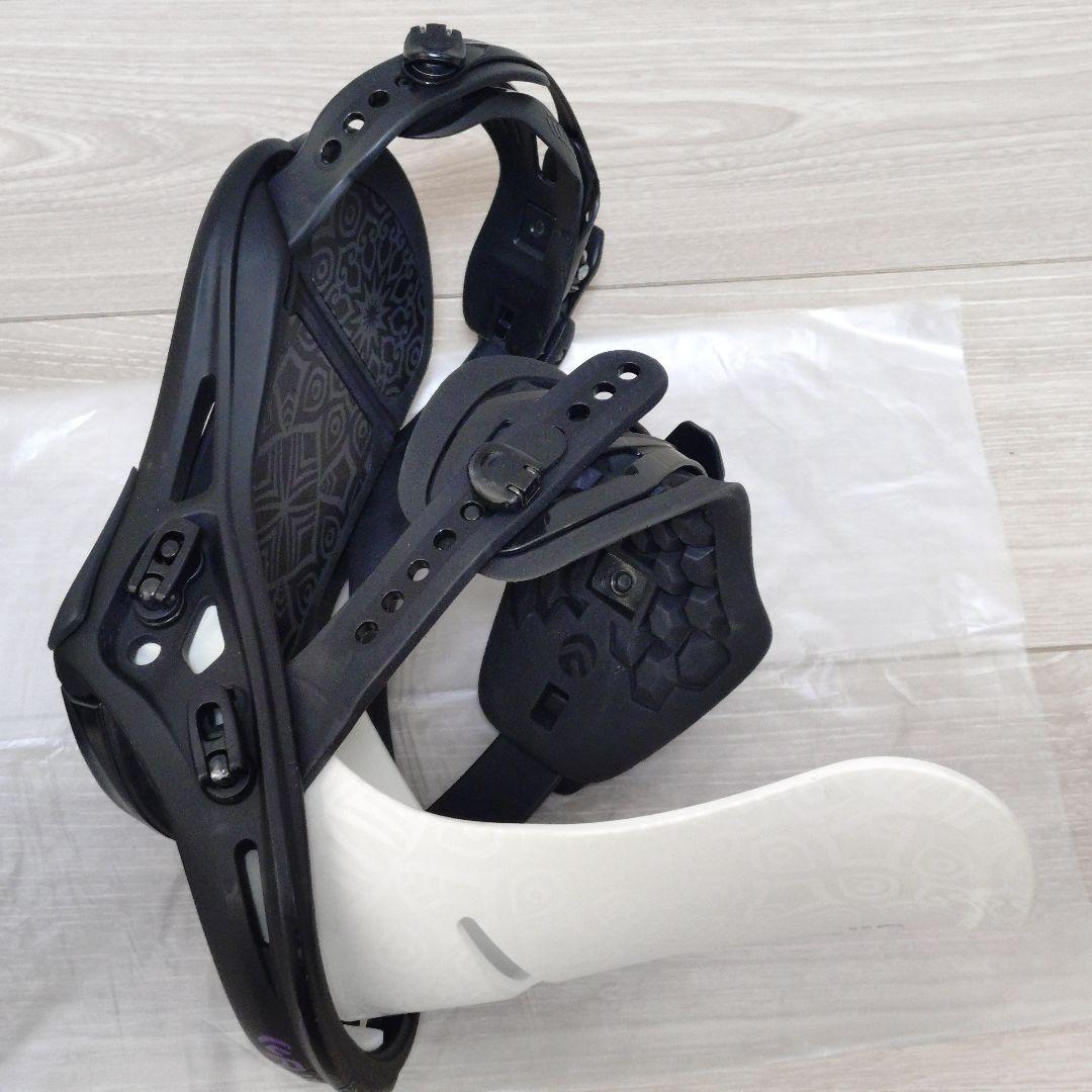 FLUX GS ビンディング 22-23モデル WHT XS女性用