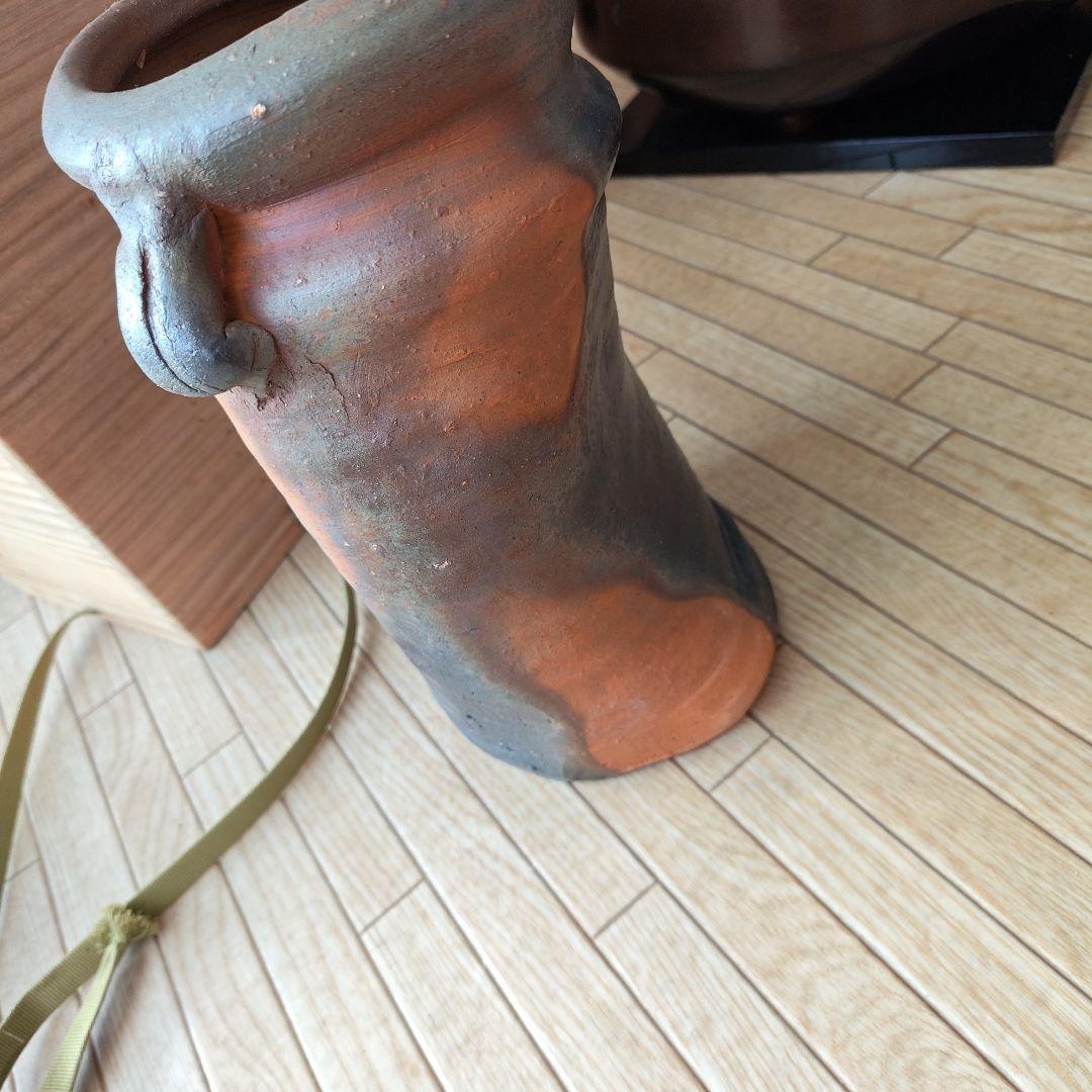 金重有邦　作　備前焼 耳付花入