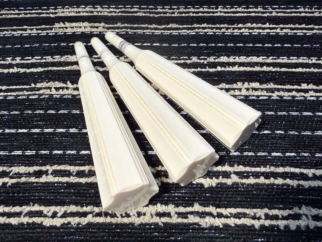 【美品】津軽三味線 糸巻き 宇柄面取 八分五厘 太棹 糸巻 三味線 プラチック