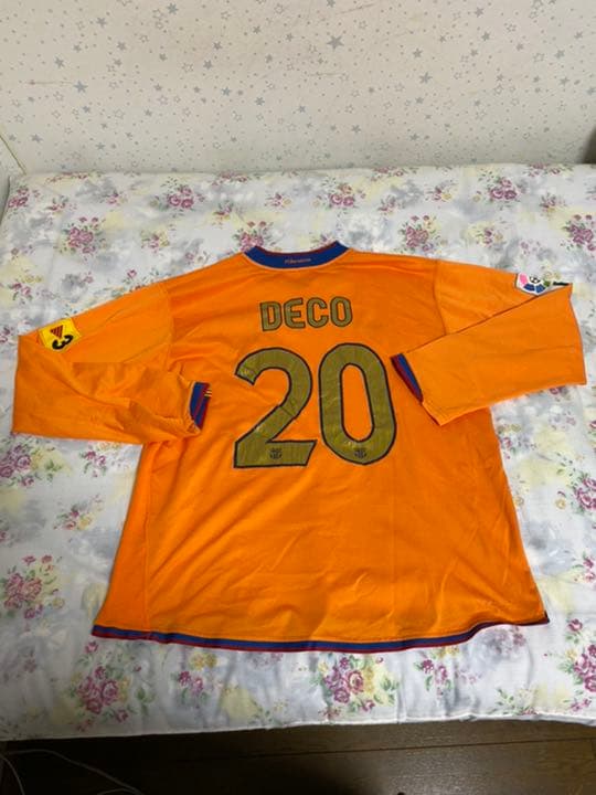 サッカー　レプリカユニフォーム