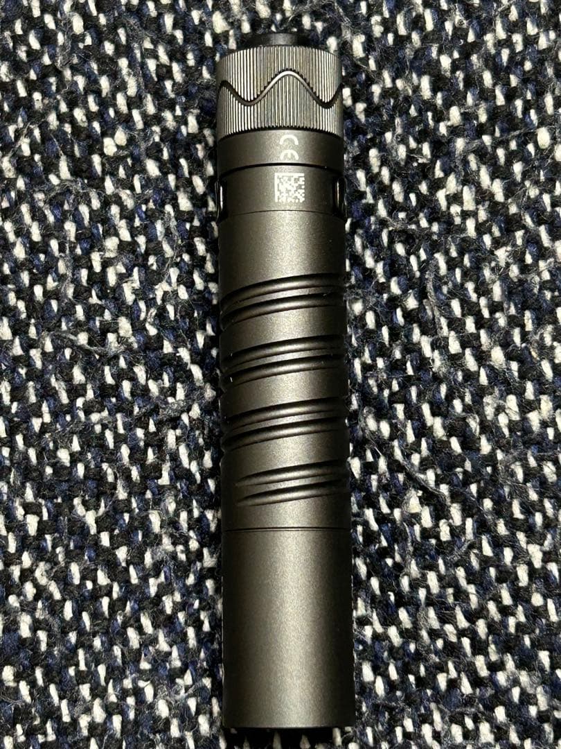 OLIGHT (オーライト) i5R EOS ガンメタルグレー