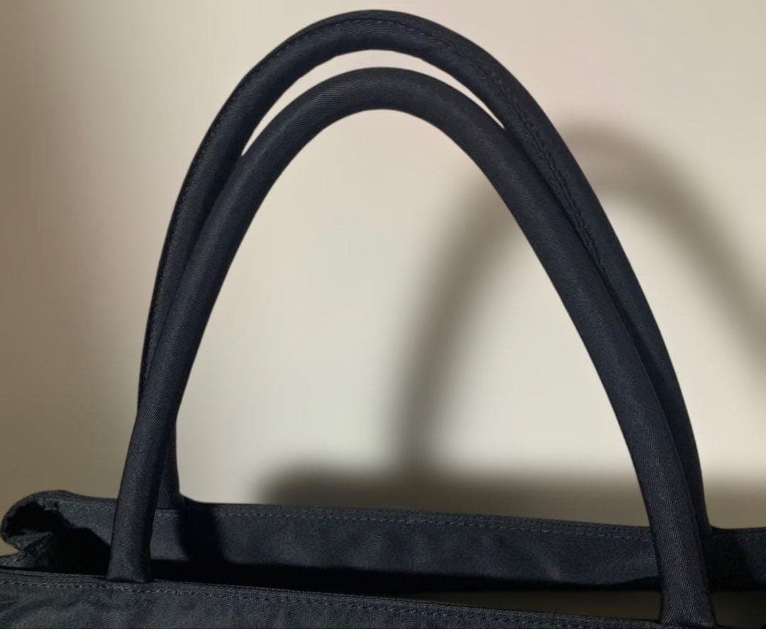写真PRADA ブラック ナイロン ハンドバッグ